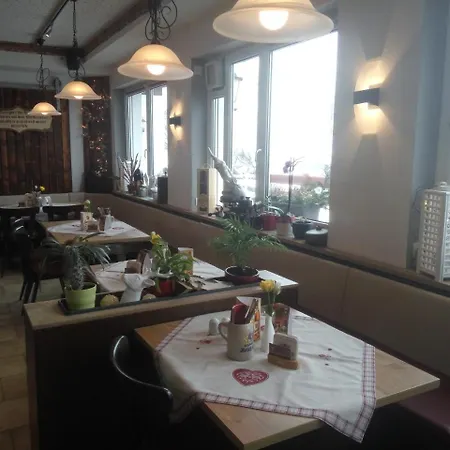 Hotel Fraenkischer Hof --- In --- Schlabecks Fraenkischer Hof *