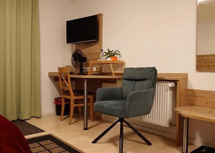 Schlabecks 'fraenkischer Hof' -- Pegnitz-garni-hotel