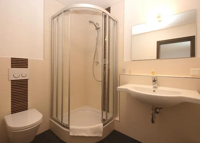 Schlabecks 'fraenkischer Hof' -- Pegnitz-garni-hotel * Pegnitz