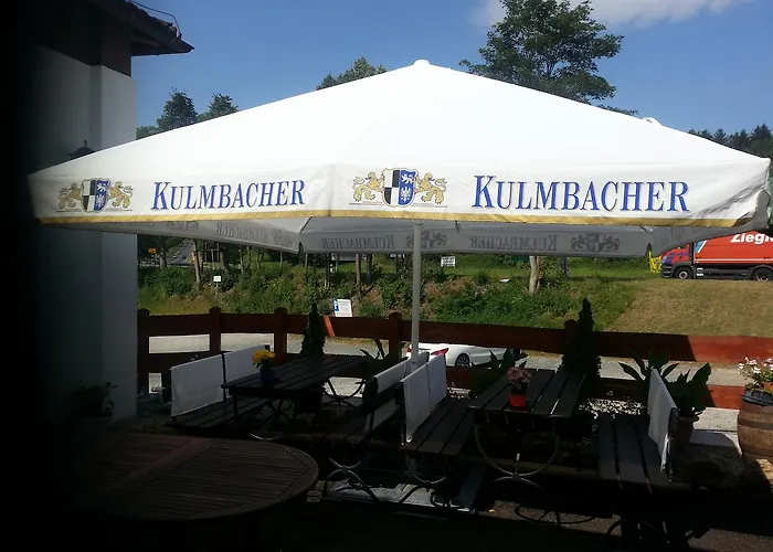 Schlabecks 'fraenkischer Hof' -- Pegnitz-garni-hotel * Pegnitz