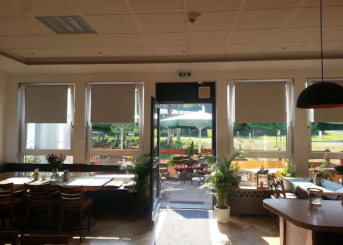 Schlabecks 'fraenkischer Hof' -- Pegnitz-garni-hotel *